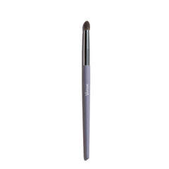 Vapour Beauty detail brush for precise smoke-out on the top lash line.