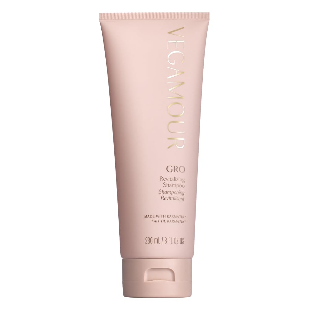 VEGAMOUR GRO Shampoo bottle front view highlighting sulfate-free formula for thinning hair.