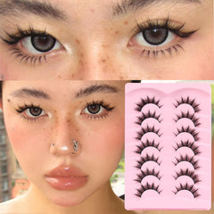 Veleasha Cat Eye Wispy lashes suited for daily wear and events.