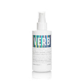 VERB brillo para cabello en botella; proporciona hidratación y brillo.