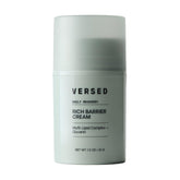 Versed crema reparadora diaria barrera, envase visible, hidratación duradera para piel sensible.