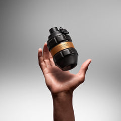 Viktor&Rolf Spicebomb Extreme saffron-pepper note close-up hints spicy warmth.