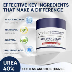 Aplicación de VREKEF Urea 40% en pies para suavizar la piel.