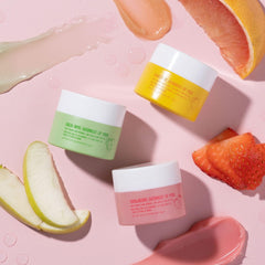 W7 Sweet Dreams mascarilla labial trío sabor pomelo, aceite de semilla de uva para nutrición.