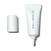 Well People Bio Correct Concealer cubre imperfecciones con acabado natural.
