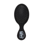 Wet Brush Mini Detangler Black Frost close-up showing IntelliFlex bristles for gentle detangling