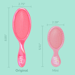 Wet Brush painless detangling with flexible bristles protects against split ends.