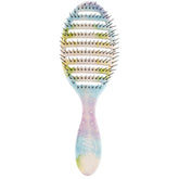 Wet Brush Speed Dry Color Wash vented design aids faster blow-drying