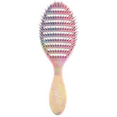 Wet Brush Speed Dry Stripes vented design for faster blow-drying without snagging.