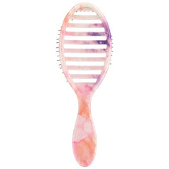 Wet Brush Speed Dry vented design close-up demonstrates improved airflow for faster drying.