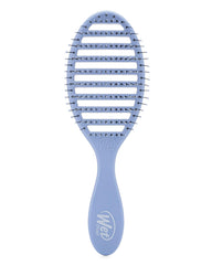 Wet Brush Speed Dry vented design enables faster airflow for smooth blowouts.