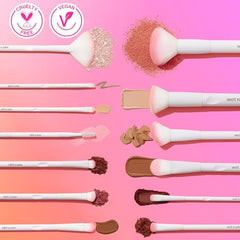 Wet n Wild foundation brush holds formula without absorption for efficient use.
