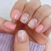 Whiosyrt short square glossy pink nails for a quick salon-like makeover