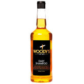 Woody's Daily Shampoo para hombres, botella 946 ml, promueve cabello sano y cuero cabelludo equilibrado.