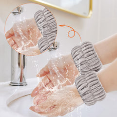 Banda Wteehn de absorción rápida, ideal para secar brazos durante el cuidado facial.