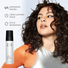 Close-up of XMONDO Wave Foam being dispensed onto the hand