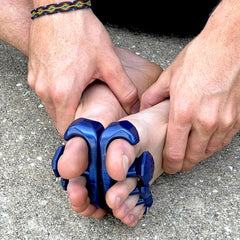 Yoga Toes Gems for Men foot-stretchers on feet support mobility and recovery