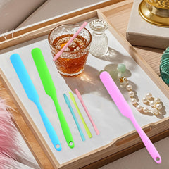 Yomfut wax spatula for hair removal on hands and feet.
