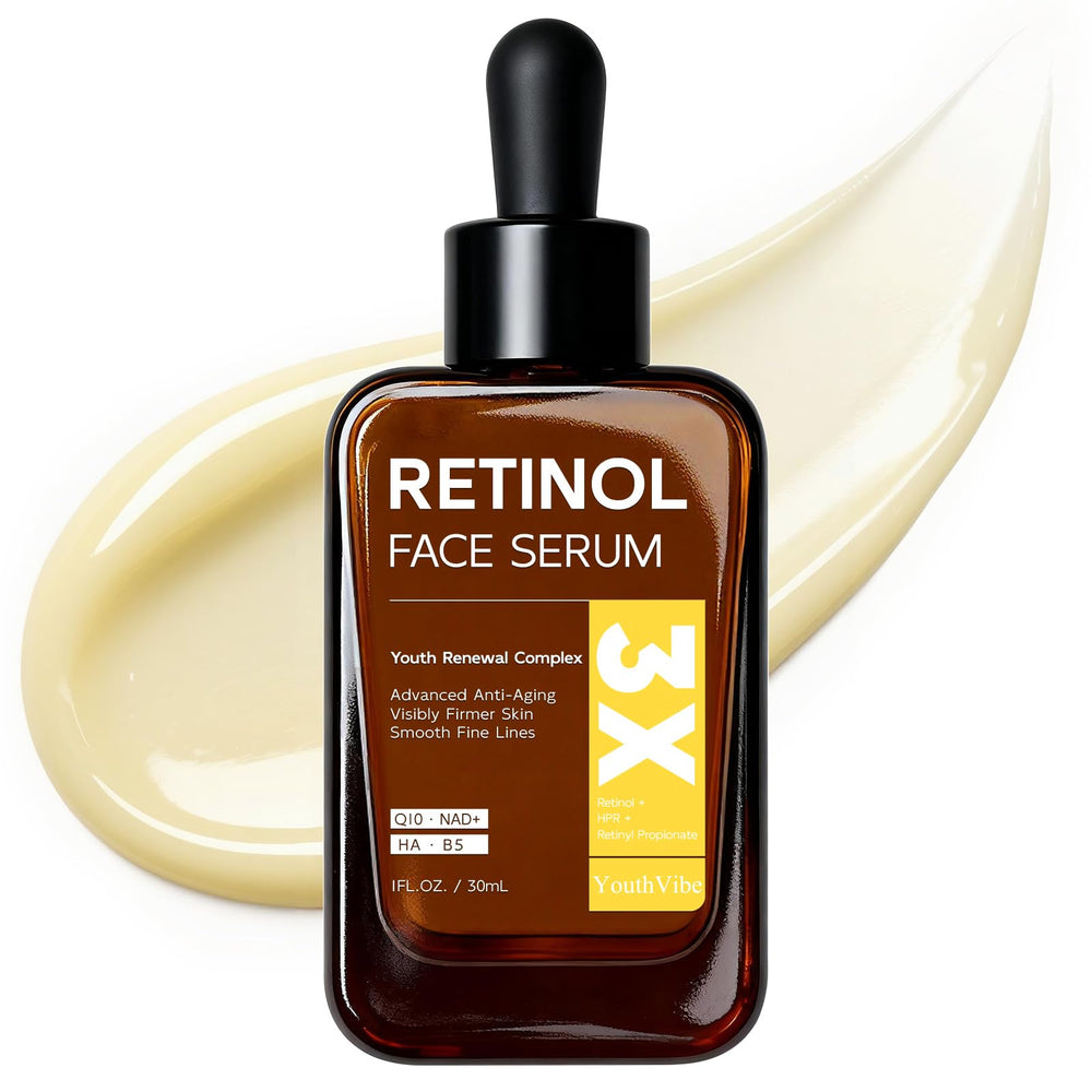 YouthVibe Retinol Serum: botella elegante para cuidado nocturno y renovación suave.