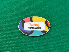 Yummy-Yamaguchi Pair Acne Cream W enfoque en la línea de la mandíbula para piel más suave.