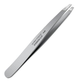 ZERNBER eyebrow slant tweezers close-up for precise plucking