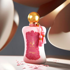 Front view of Zimaya Fatima pink box, ideal for gifting