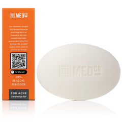 111MedCo bar lather close-up demonstrates cleansing with 10% benzoyl peroxide, supporting skin barrier comfort.