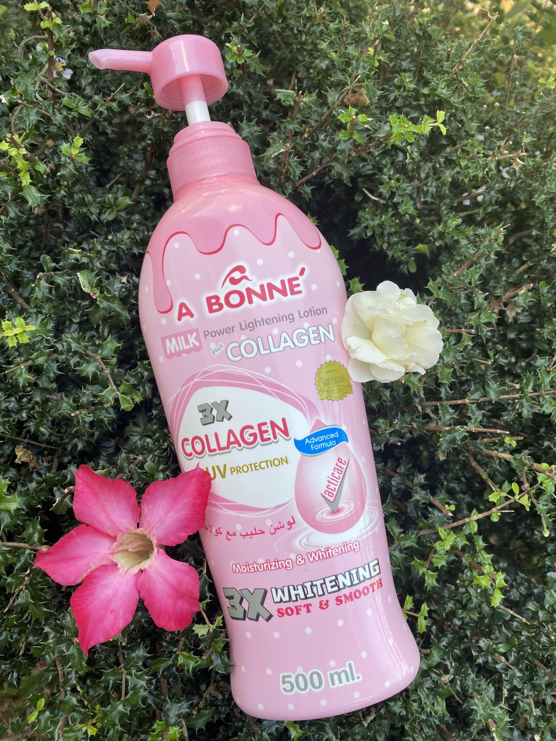 A Bonné Loción corporal empaque elegante para almacenamiento fácil.