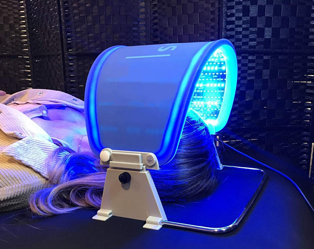 AAOCARE Hydraskincare PDT LED panel shows red, blue, and yellow lights for skin glow.