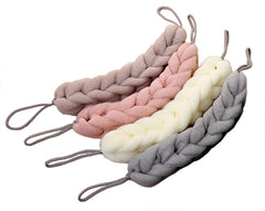 AARAINBOW back scrubber in white with rope handles for easy reach