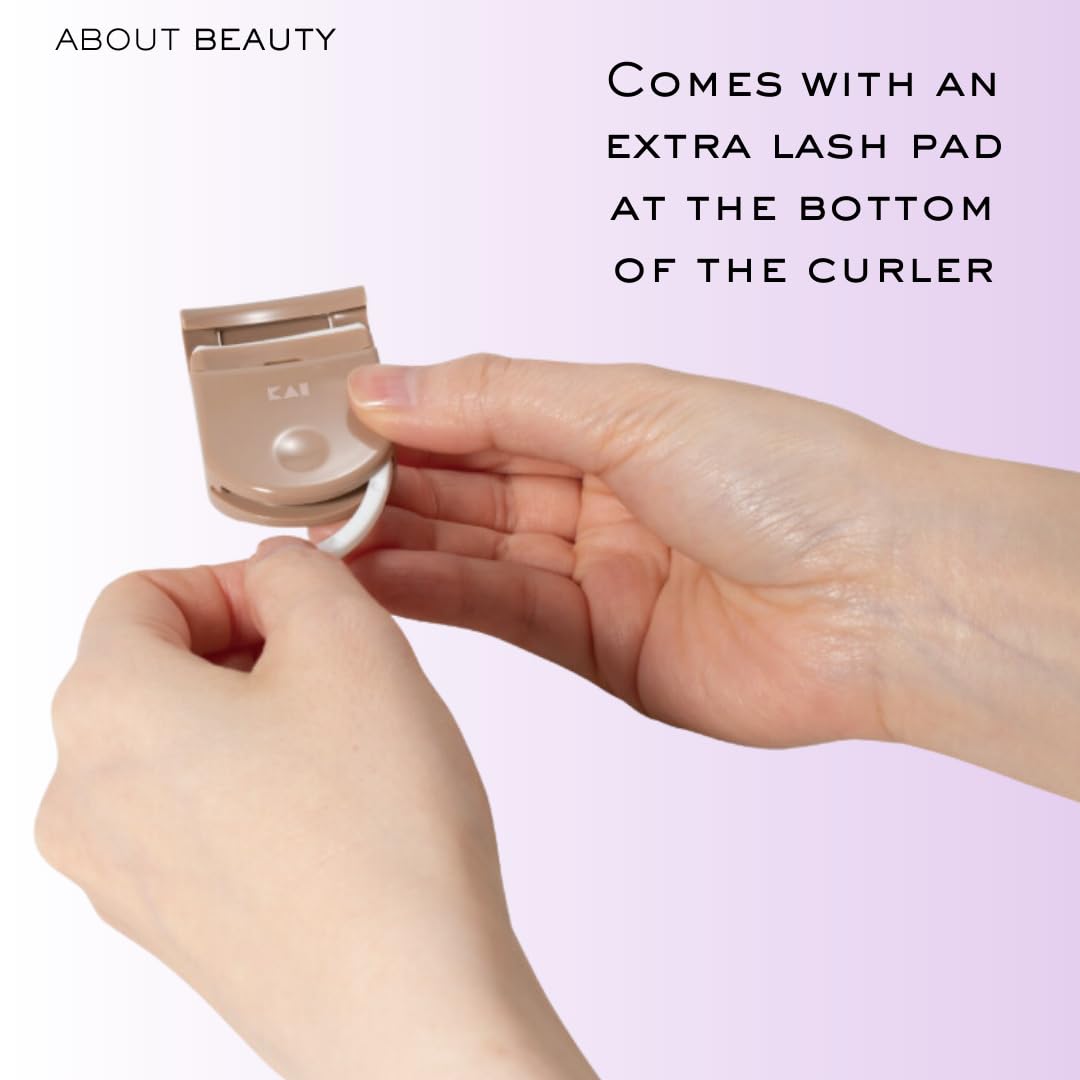 About Beauty travel-friendly eyelash curler with compact case