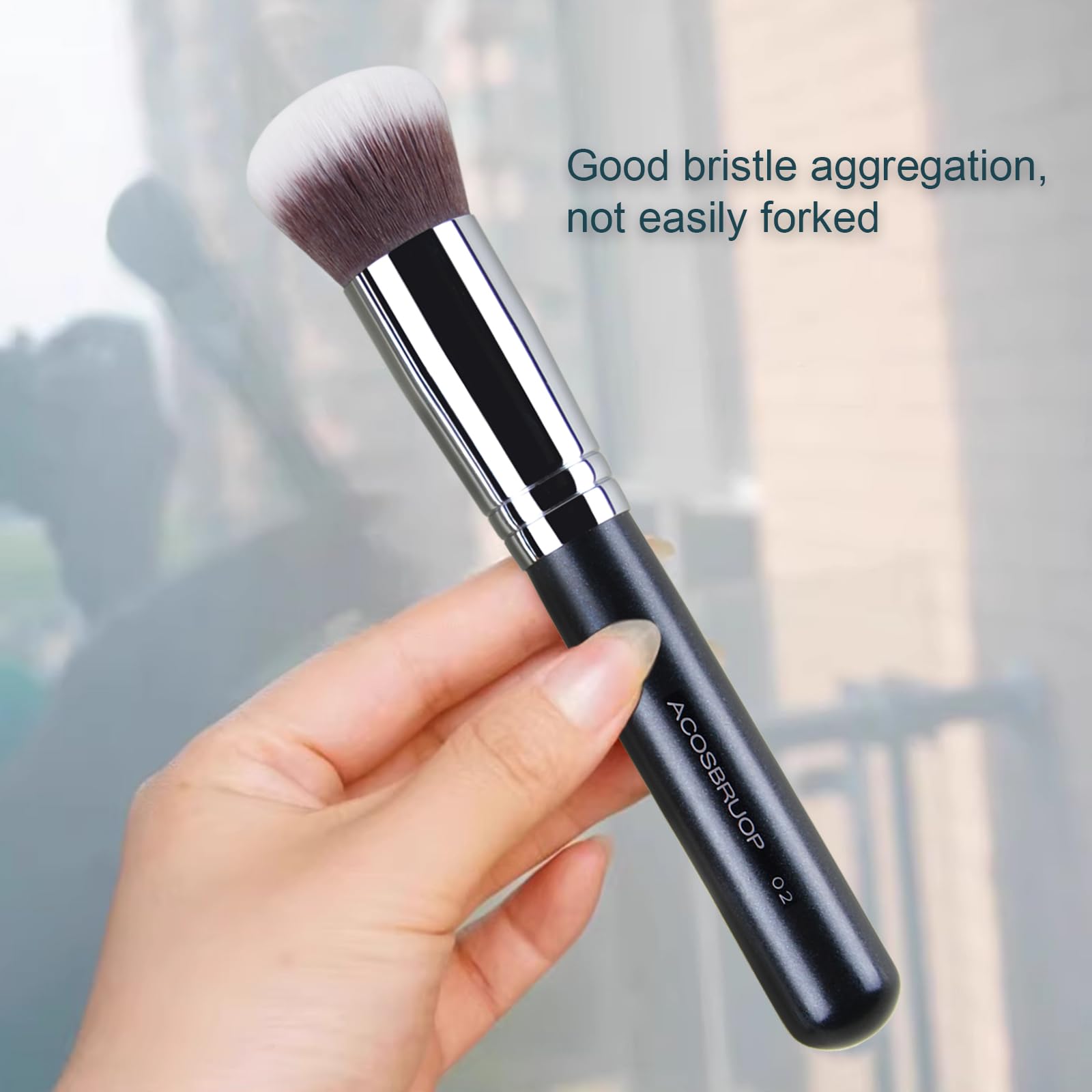 ACOSBRUOP foundation brush delivers even application without trapping product