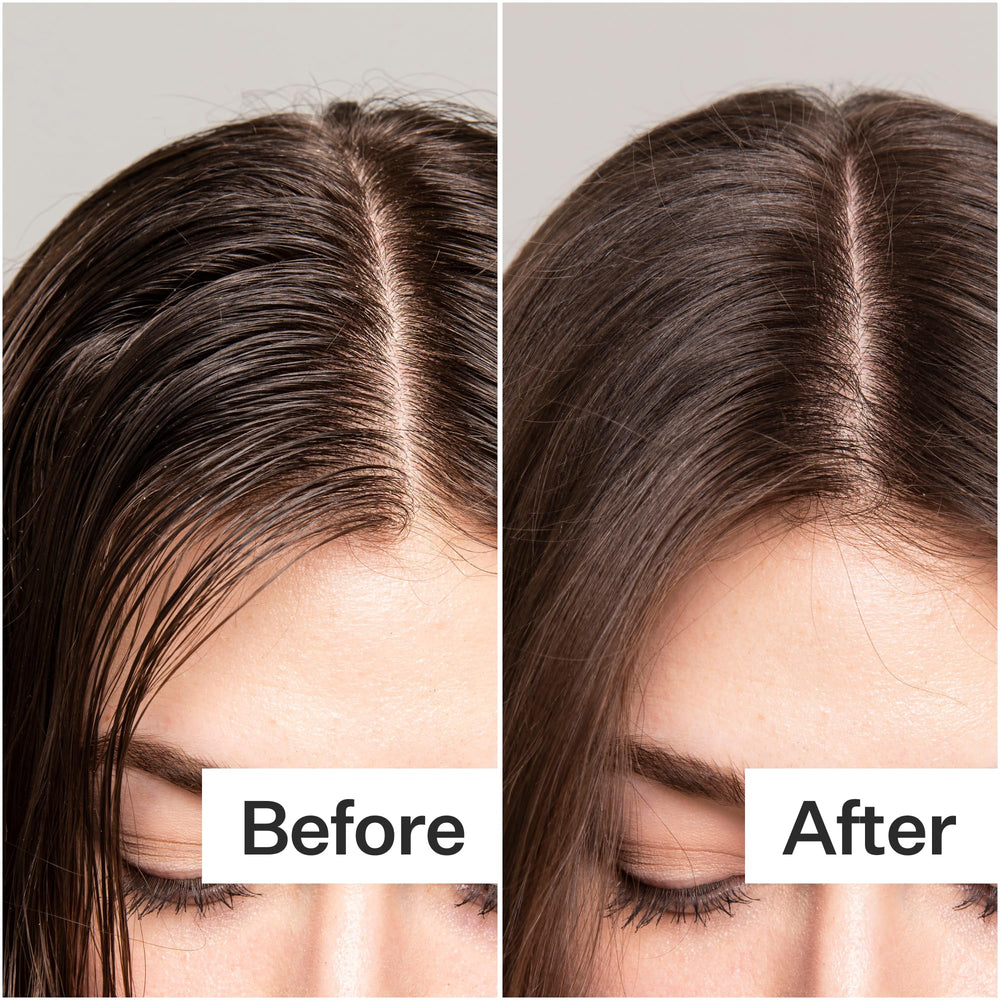 ACT+ ACRE dry shampoo powder texture on the palm for instant absorption