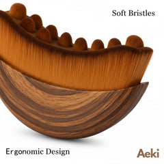 AEKI face brush in dry brushing mode highlights travel-friendly design and easy cleanup.