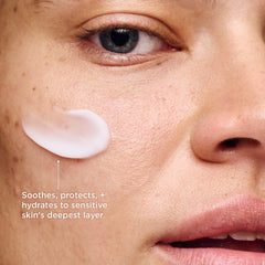 Close-up of AESTURA ATOBarrier365 gel cream texture showing lightweight, non-greasy feel.