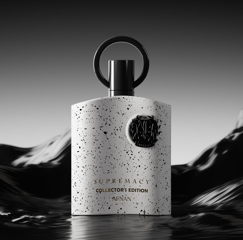 Amber-hued fragrance liquid hints at warmth and amber notes.