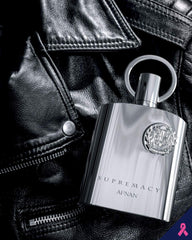 Afnan Supremacy Silver spray action captures the scent release for everyday wear.