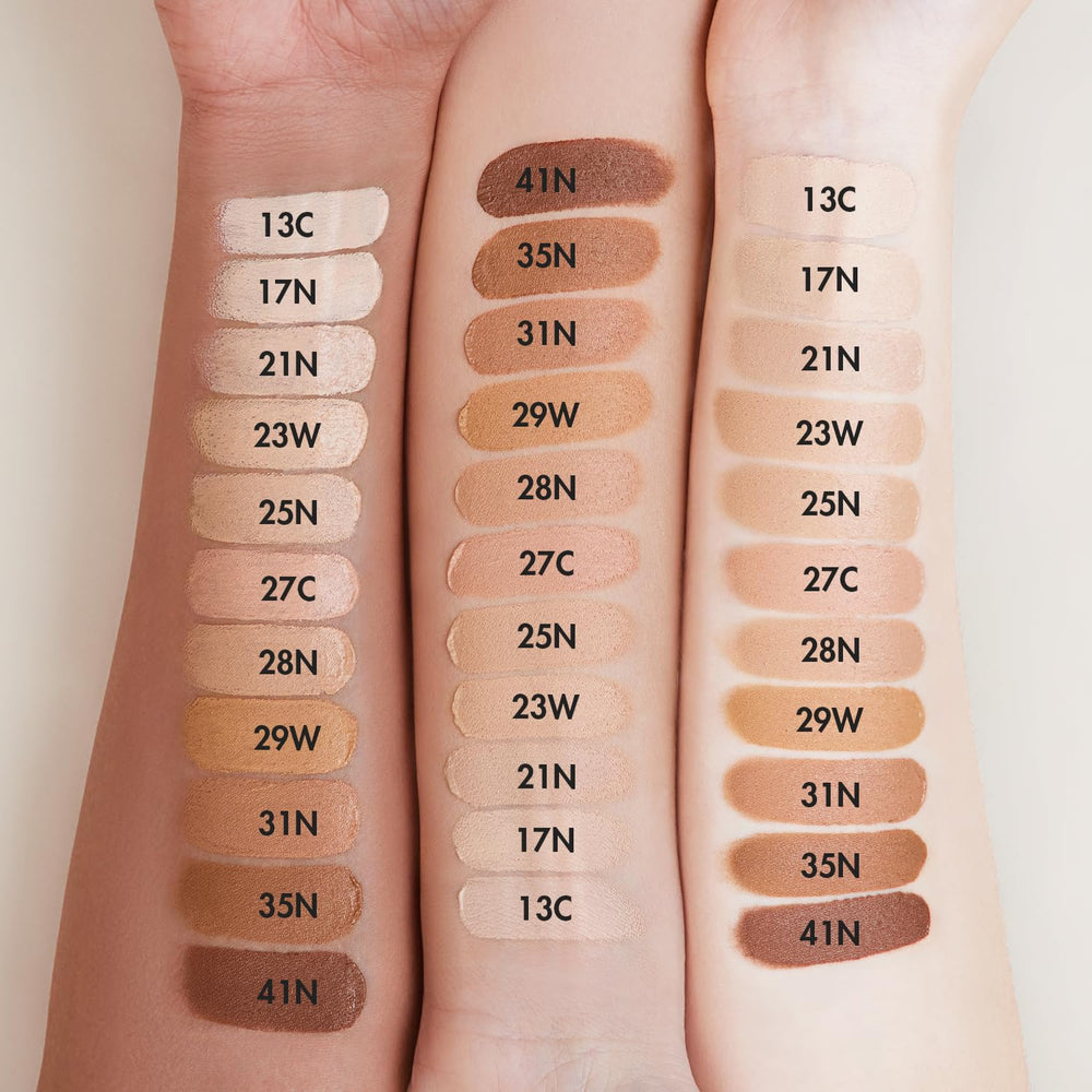 AGE 20's Essence Pact delivers a non-greasy glow with radiant skin.