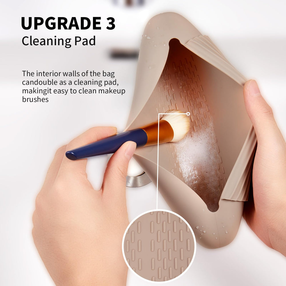 AGIKET easy-clean silicone brush holder cleans quickly after use.