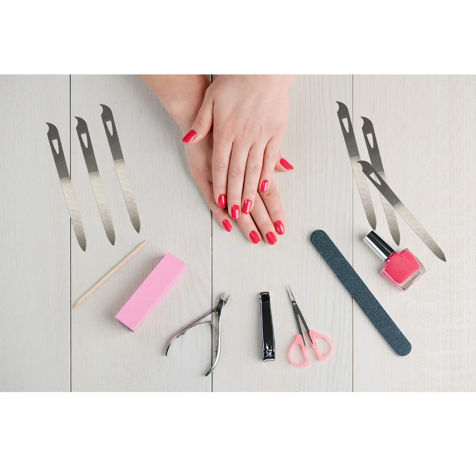 AhaTopia file's sharp pointed tip cleans under nails.