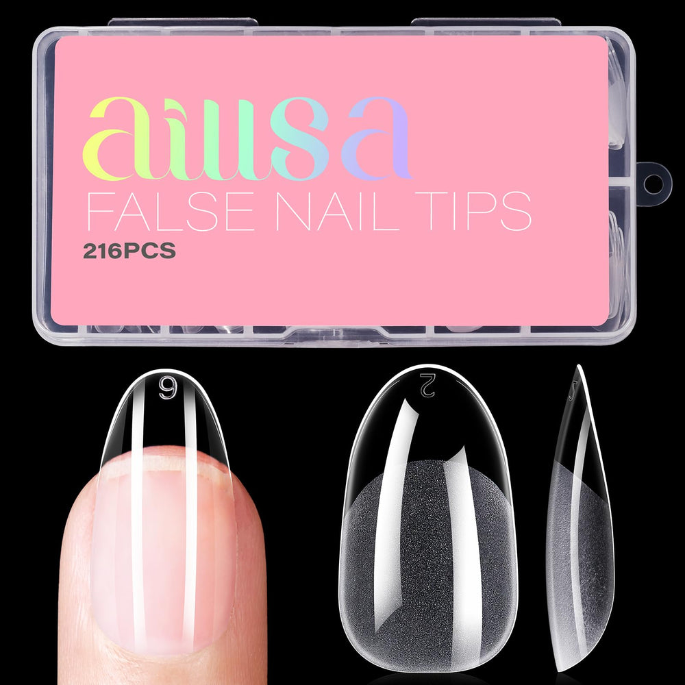 Extensión de uñas AILLSA con tips cortos ovalados, cubierta total transparente para un aspecto natural.