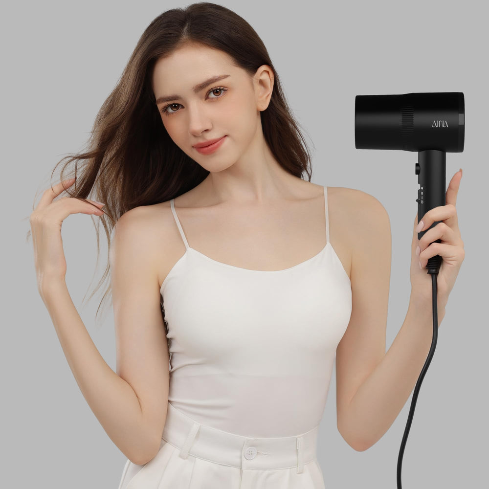 AINA concentrator attachment for targeted airflow during precise blowouts.