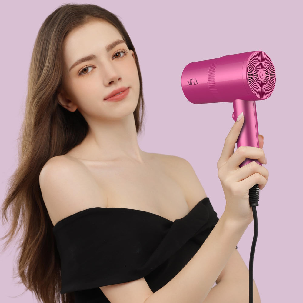 AINA Diffuser attachment to boost volume and texture.