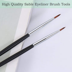 Akittyya soft sable hair brush close-up highlighting luxurious smoothing during eye makeup