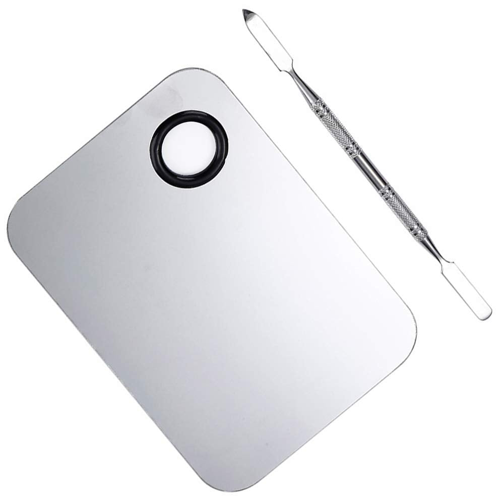 AKIRO superficie lisa facilita limpieza rápida tras sesiones.