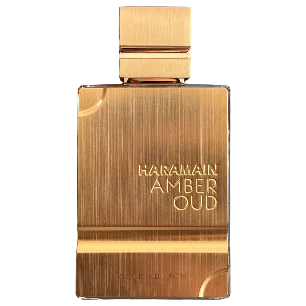 Opening notes with bergamot and green accents in Amber Oud Gold Edition