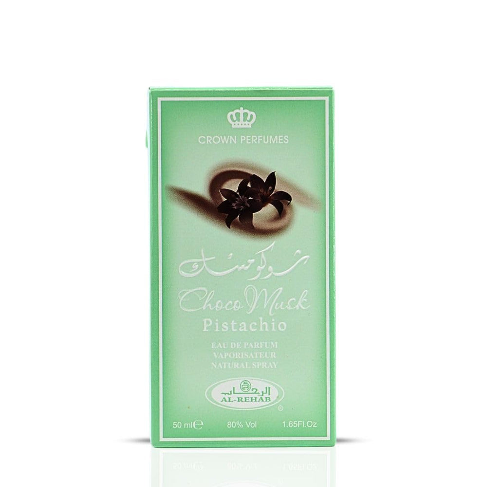 Base notes of vanilla and amber create a warm, lasting trail.