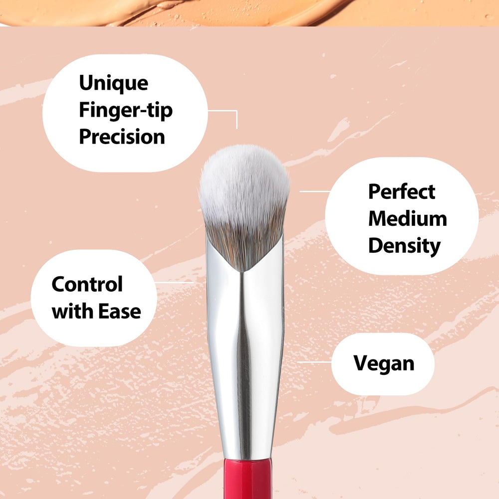 Albeaut 193 Concealer Brush doubles as a small foundation tool for hard-to-reach areas.