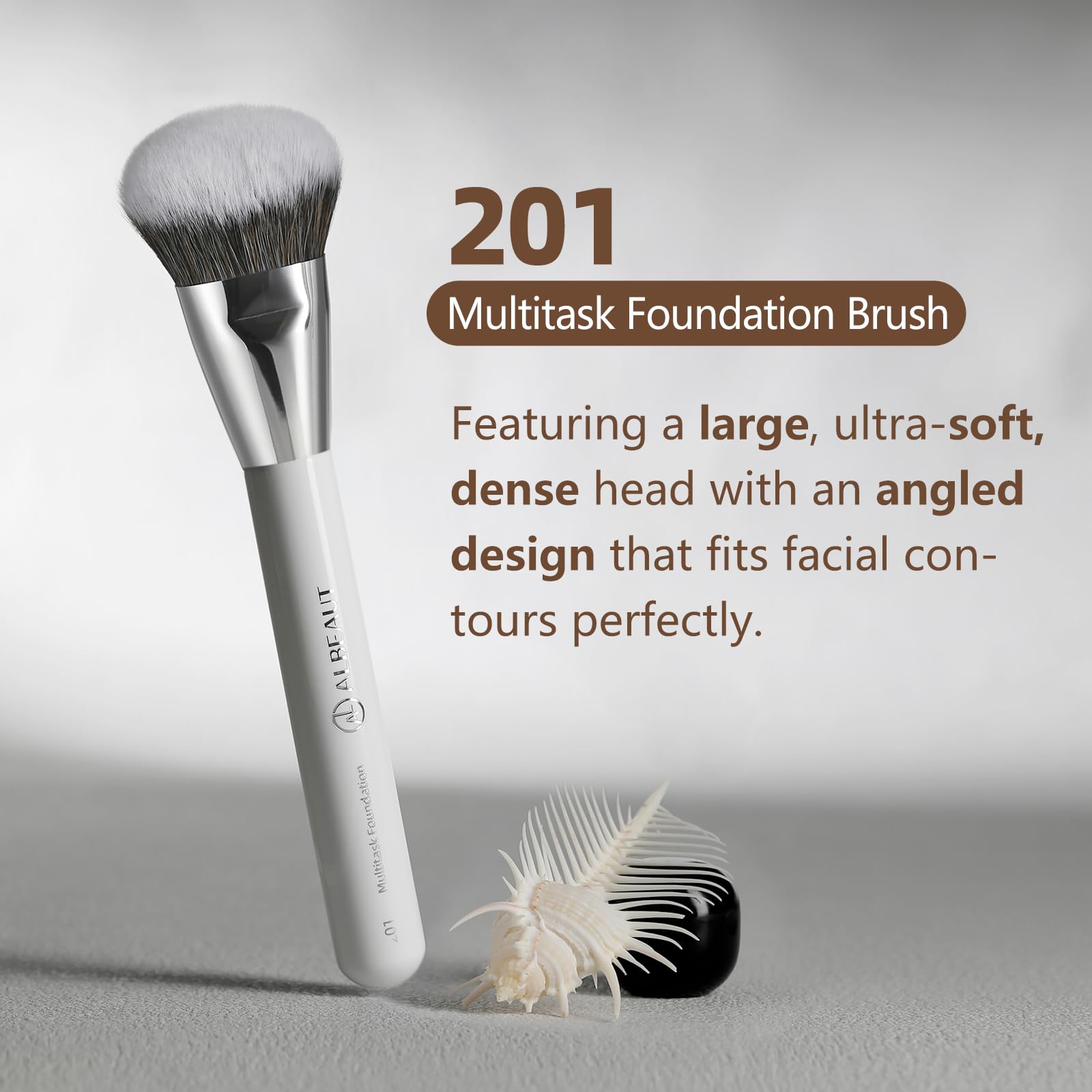 ALBEAUT big foundation brush with dense bristles for smooth, even coverage.