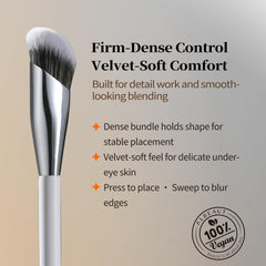 Albeaut Concealer Brush small-foundation tip reaches hard-to-reach spots.